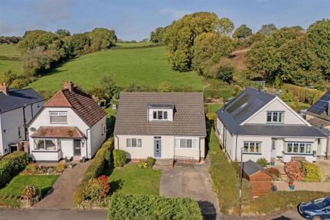 The Crescent, Holymoorside, Chesterfield