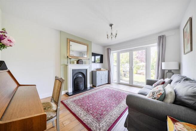 3 Bell View Court, Claybrooke Magna
