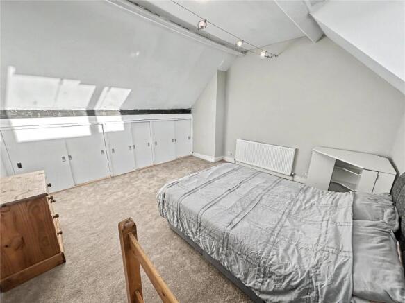 2 bed Terraced for sale Image 12