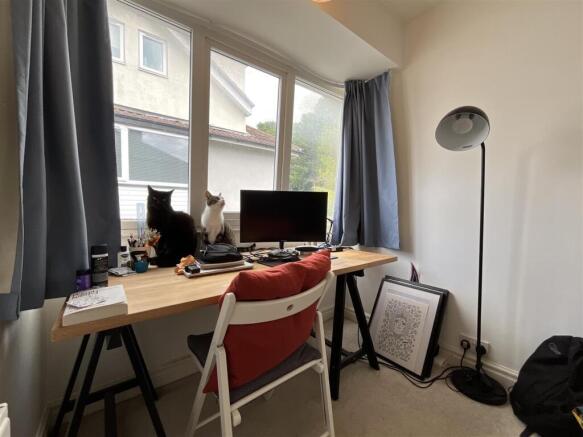 3 bed Semi-Detached for sale Image 7