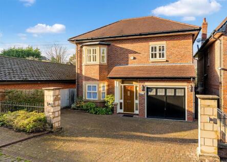 Horseshoe Lane, Alderley Edge, SK9