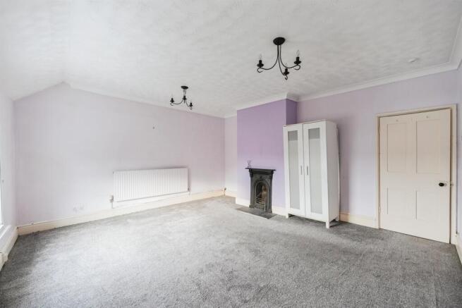 Bedroom: