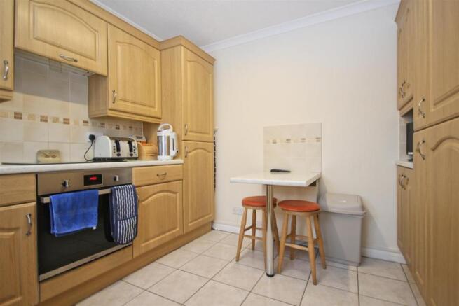 22 The Willows HESSLE (16)_lzn.jpg