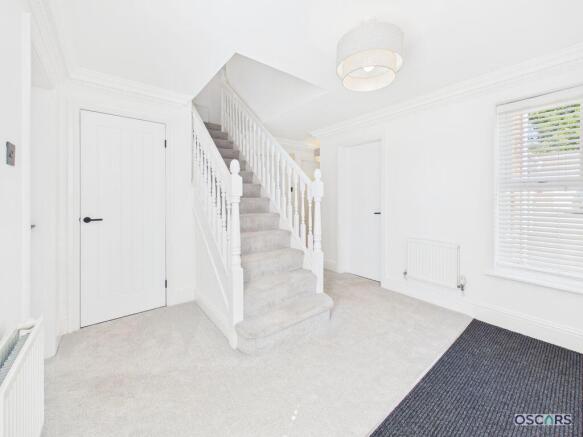 4 bed Detached for sale Image 7