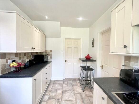 vicarage 11.jpg