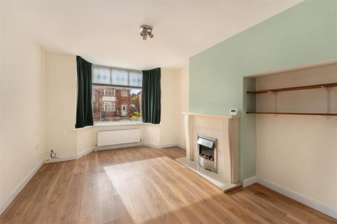 4 Cope Road, Banbury-3.jpg