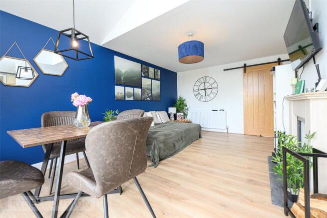 2 bed Detached Bungalow for sale Image 6