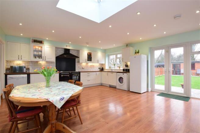 Kitchen/Breakfast Room