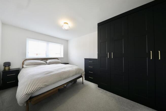 3 bed Detached for sale Image 9