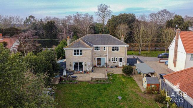 REAR ELEVATION: