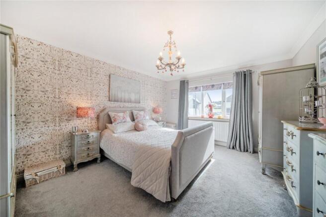 3 bed Detached for sale Image 6