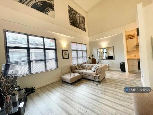 Living Room/Dining Area