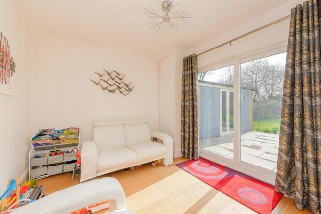 London Road, Sittingbourne, ME10 photo 4