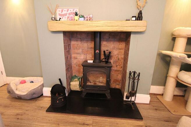 Log burner