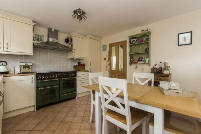 Kitchen diner