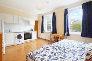 Flat 6, 256-258, Sussex Way, London N19 4HY