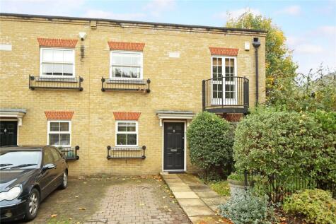 Layton Place, Kew, TW9