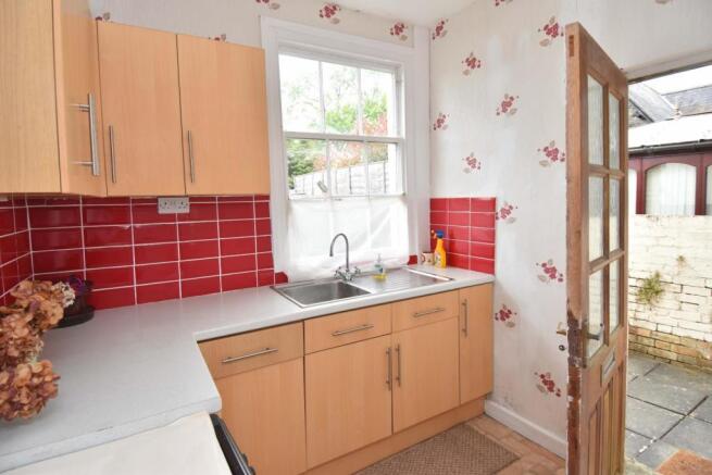 KITCHENETTE