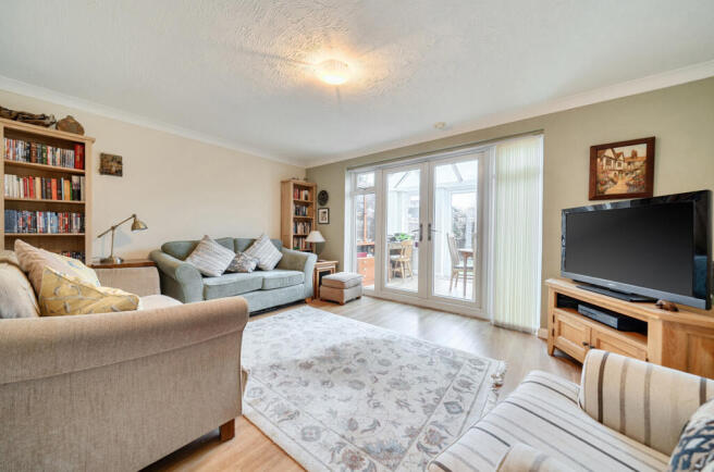 1408318-9-6986146...