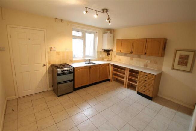 Kitchen / Dining Roo