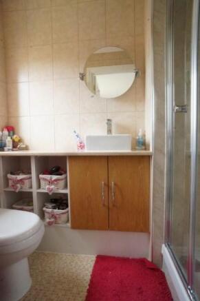 En-Suite To Bed 1