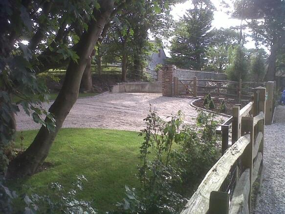 Photo 10