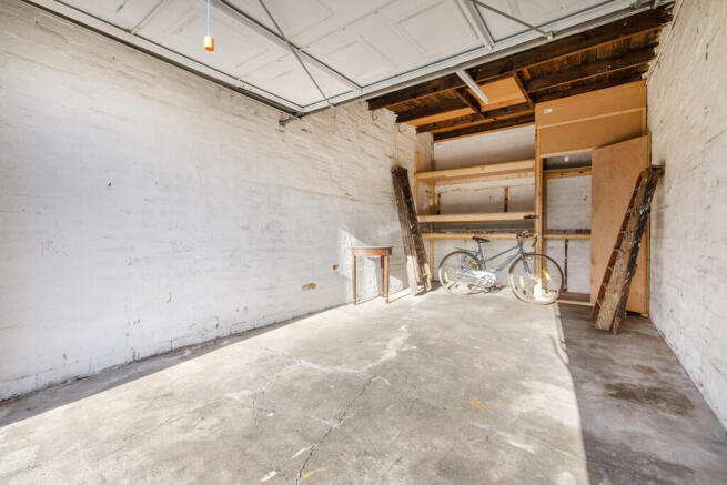 Garage of 23 Relugas Lane Edinburgh EH9 2LS