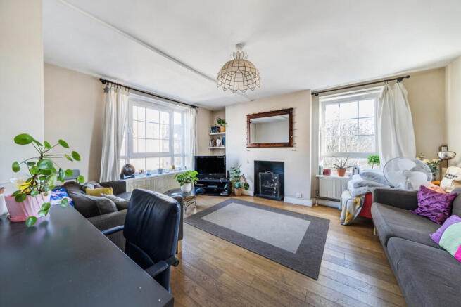 1419176-7-69a5f1b...