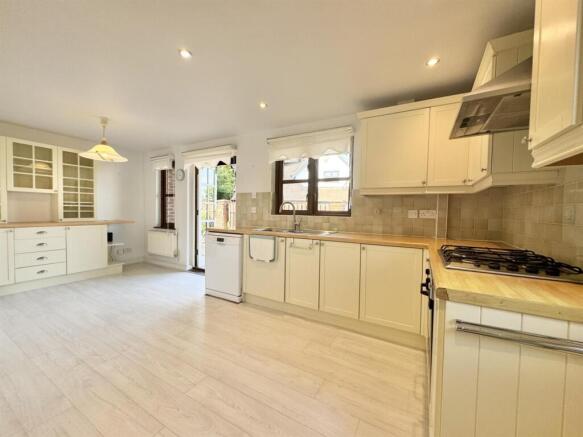 3 Bedroom Detached for SALE