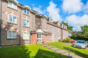 Flat 7 Tivoli, Tower Gate, London Road, Preston, Brighton BN1 6WT