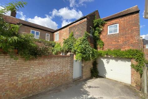 Kingsbury Street, Marlborough, SN8 1JA