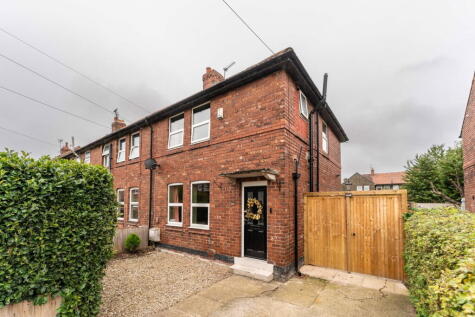 Wycliffe Avenue, York, YO10 3RH