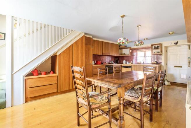 Kitchen/Dining
