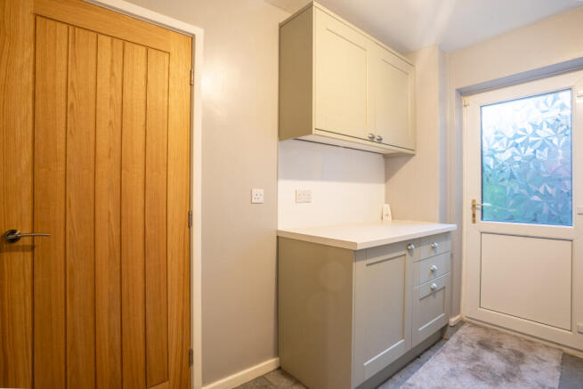 3 bed Terraced for sale Image 9