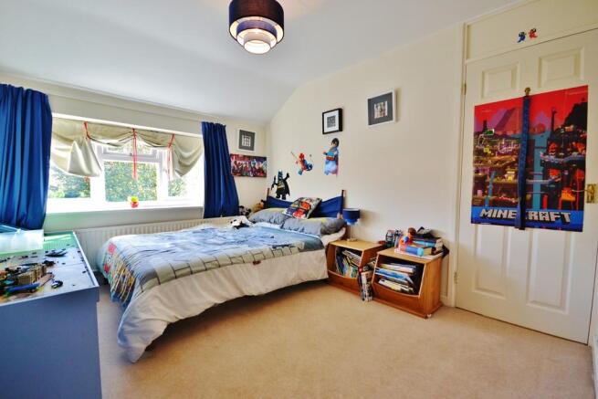 Photo 8