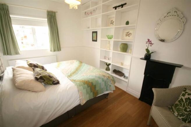 Photo 8