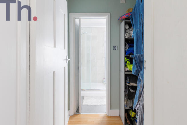 Dressing Area & Shower Room