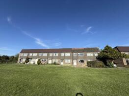 33, Lambrok Close, Trowbridge BA14 9HH