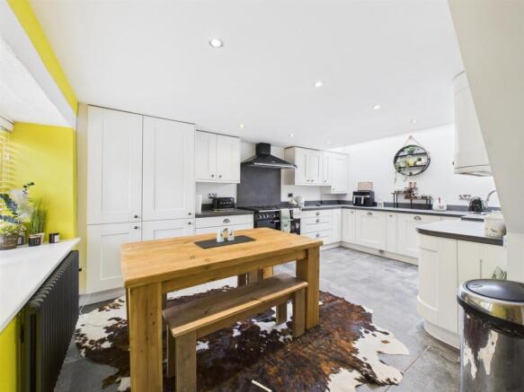 Dining Kitchen
