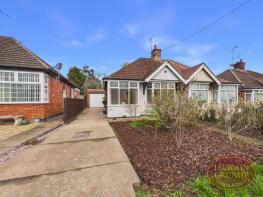 57, Northampton Lane South, Moulton, Northampton NN3 7RJ