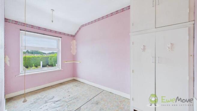 2 bed Semi-Detached for sale Image 9