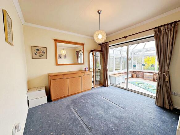 Croome Close, Drakes Broughton, WR10 photo 4