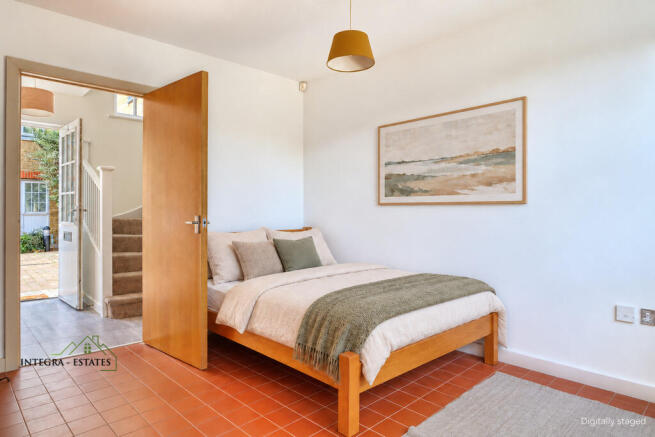 lownes_courtyard_bone_street_se13_bedroom_01