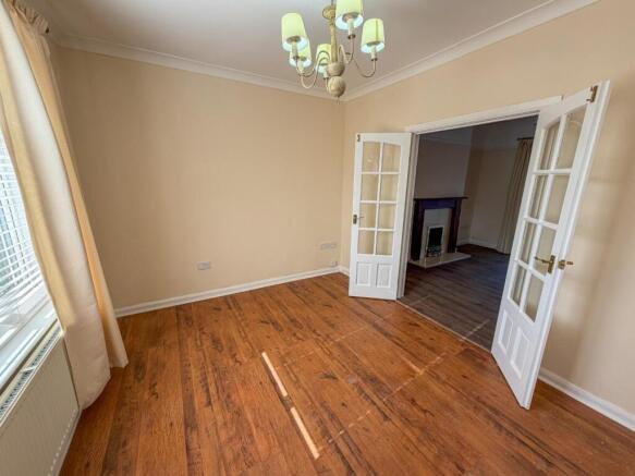Living Room.jpg