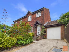 50, Leap Park, Truro TR3 6UB