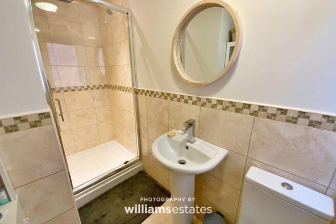 Ensuite Shower...