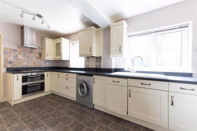 KITCHEN (EXTENDED)