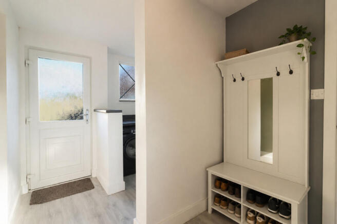 3 bed Semi-Detached for sale Image 9