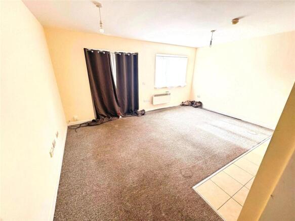 Living Room/Kitchen