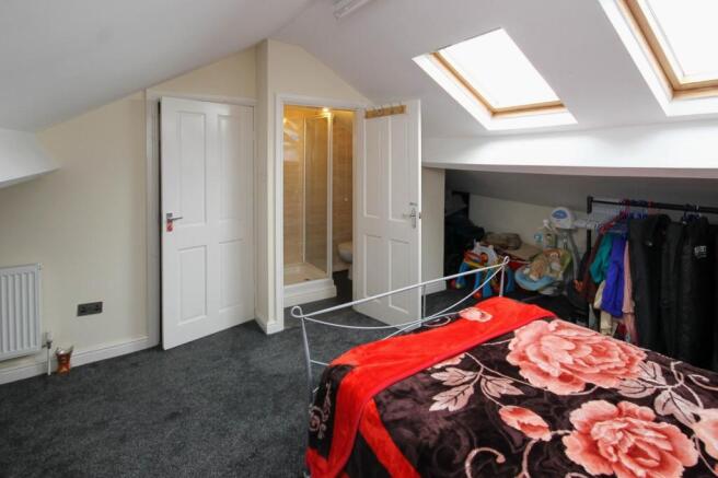 room image 2